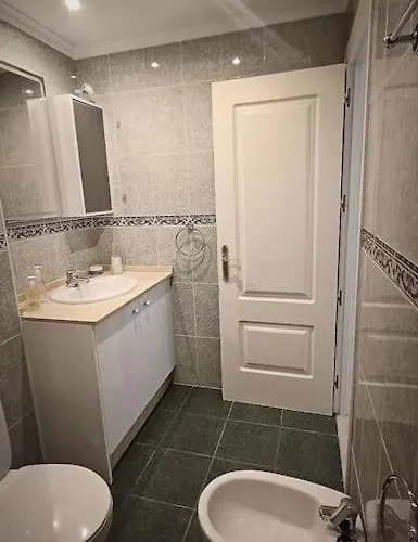 Апартаменты Spacious And Centrally Located In San Pedro De Alcantara *